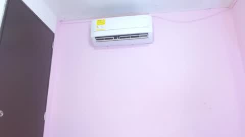 Snapshot of kiitty_horny_ chatting on October 8, 2025, 12:36 pm Melody online show from October 8, 2025, 12:36 pm