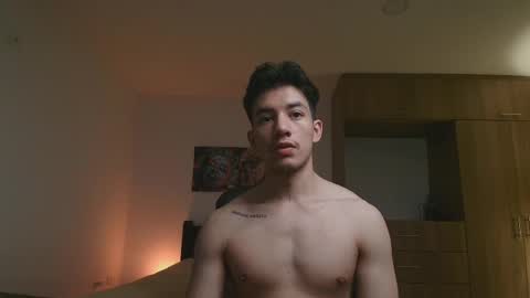 Snapshot of kikeruiz_19 chatting on October 27, 2025, 11:41 pm kikeruiz 19 online show from October 27, 2025, 11:41 pm