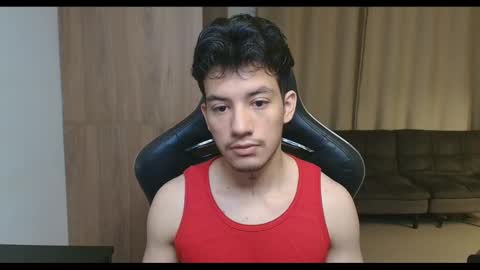 kikeruiz 19 online show from November 24, 2025, 4:40 pm