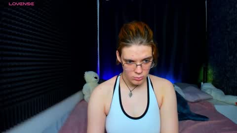 Kiki online show from January 20, 2025, 1:32 pm