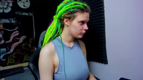 Kiki online show from October 13, 2025, 10:04 am