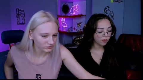 Snapshot of kiki_swan chatting on March 5, 2025, 10:55 am kiki_swan online show from March 5, 2025, 10:55 am