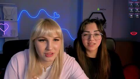 kiki_swan online show from February 6, 2026, 8:07 am