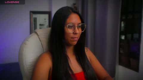 Snapshot of killaa01 chatting on February 16, 2025, 1:36 am Alejandra online show from February 16, 2025, 1:36 am