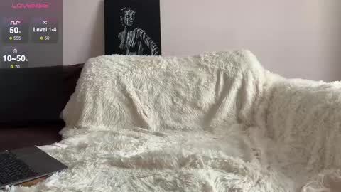 Snapshot of killbadvibe chatting on February 4, 2025, 10:21 am new video in description online show from February 4, 2025, 10:21 am