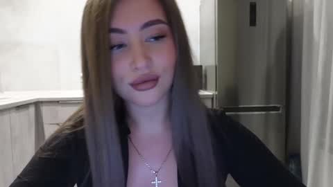 EvaAnna online show from February 23, 2025, 8:44 pm