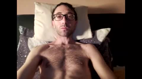 Snapshot of killua1993 chatting on November 2, 2025, 12:29 pm kingstoned online show from November 2, 2025, 12:29 pm