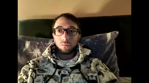 Snapshot of killua1993 chatting on November 4, 2025, 2:10 am kingstoned online show from November 4, 2025, 2:10 am