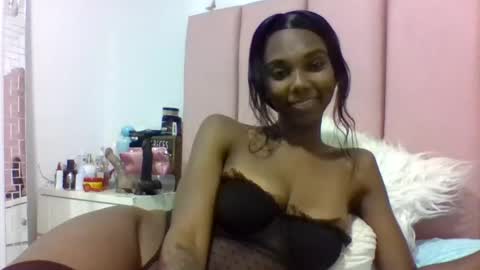 kilye277240 online show from November 19, 2025, 3:28 am