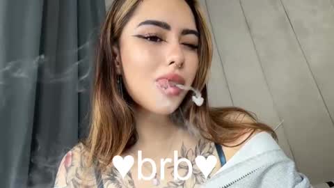 Kim online show from November 12, 2025, 8:19 pm