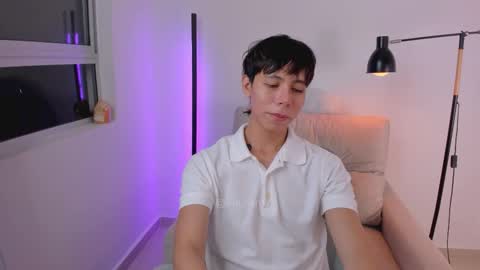 Snapshot of kim_lian2 chatting on February 20, 2026, 1:46 am Kim Lian online show from February 20, 2026, 1:46 am