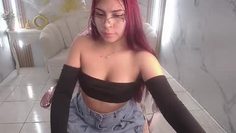 kim_lush_s online show from December 17, 2025, 8:26 pm