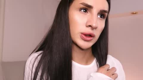 Kim Oberlin online show from September 16, 2025, 1:23 pm