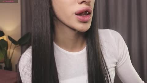 Kim Oberlin online show from September 29, 2025, 11:15 am