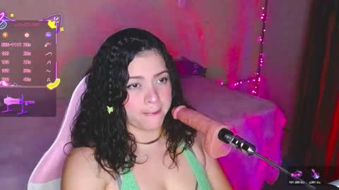 Snapshot of kim_saenz20 chatting on October 21, 2025, 4:13 am Kim Mishell online show from October 21, 2025, 4:13 am