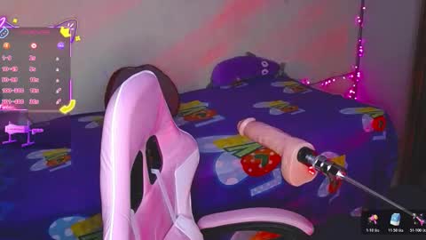 Kim Mishell  online show from November 19, 2025, 4:23 am