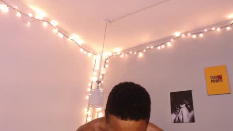 Kim  Yuk online show from January 3, 2025, 10:19 pm