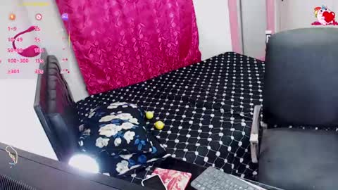 Anita. online show from September 14, 2025, 10:53 pm