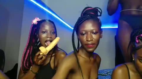 Kimberly online show from November 25, 2025, 5:57 pm