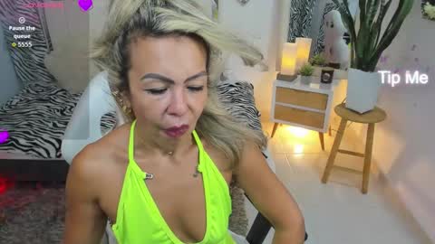 Kimberly  online show from March 11, 2026, 9:32 pm