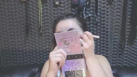  KIMBERLY SWAN  online show from February 2, 2025, 8:08 pm