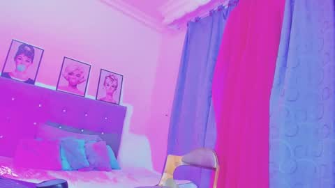 Snapshot of kimberly_thompsom chatting on February 12, 2025, 12:37 am Your Queen KIM online show from February 12, 2025, 12:37 am