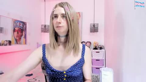 Snapshot of kimberly_thonson chatting on June 1, 2026, 11:39 pm kimberly_thonson online show from June 1, 2026, 11:39 pm