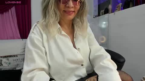 Kimberly online show from November 7, 2025, 1:11 pm