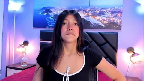 Snapshot of kimberlyvillalobos chatting on April 6, 2026, 11:33 am Kimberly Villalobos online show from April 6, 2026, 11:33 am