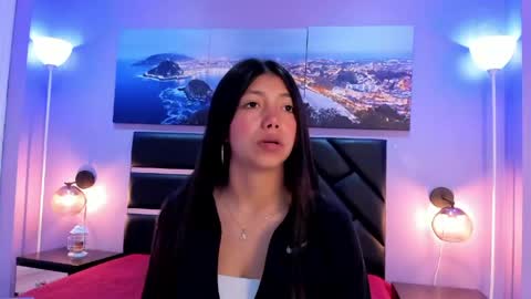 Snapshot of kimberlyvillalobos chatting on April 15, 2026, 11:28 am Kimberly Villalobos online show from April 15, 2026, 11:28 am