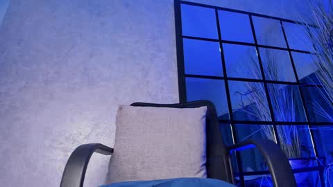 Kim online show from December 9, 2024, 1:45 pm