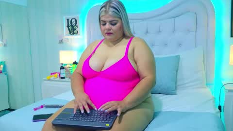 KimBrooks online show from September 11, 2025, 11:43 am