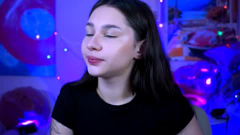 Snapshot of kimclarks chatting on September 20, 2025, 5:25 pm kimclarks online show from September 20, 2025, 5:25 pm