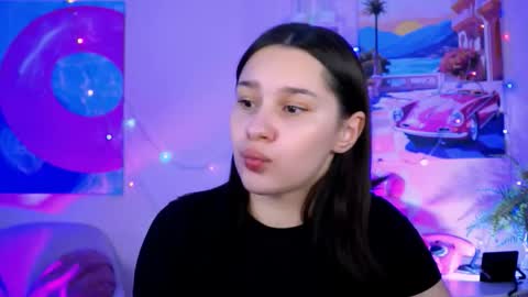 kimclarks online show from November 17, 2025, 12:00 pm