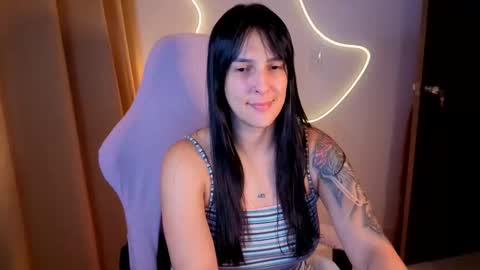Snapshot of kimflexible_ chatting on December 22, 2025, 3:58 am Kim 3 online show from December 22, 2025, 3:58 am
