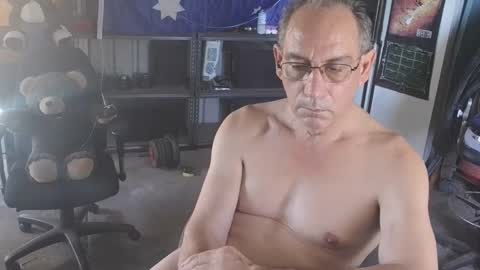 Snapshot of kimintheshed chatting on March 9, 2025, 8:29 am kimintheshed online show from March 9, 2025, 8:29 am