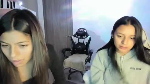 kimmi online show from December 1, 2025, 11:21 pm