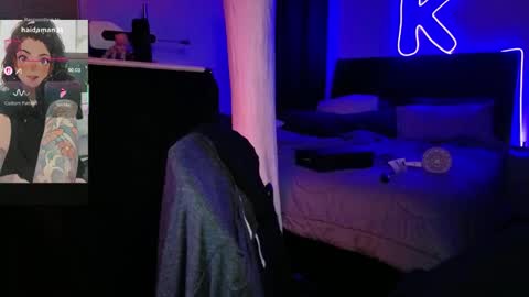 Kimmi online show from May 14, 2026, 3:02 am