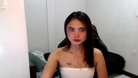 Snapshot of kimmy_fuckinggreat chatting on December 7, 2024, 1:47 am kim ejara online show from December 7, 2024, 1:47 am