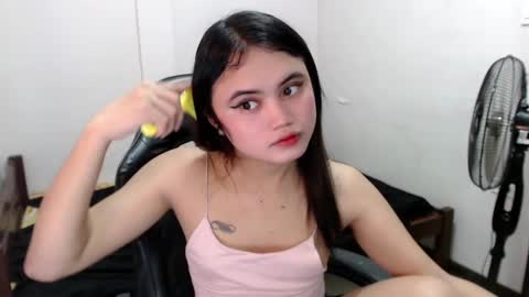 Snapshot of kimmy_fuckinggreat chatting on March 1, 2025, 11:17 am kim ejara online show from March 1, 2025, 11:17 am