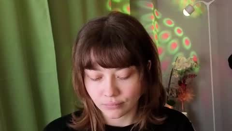 kina_ka online show from November 30, 2025, 5:22 am