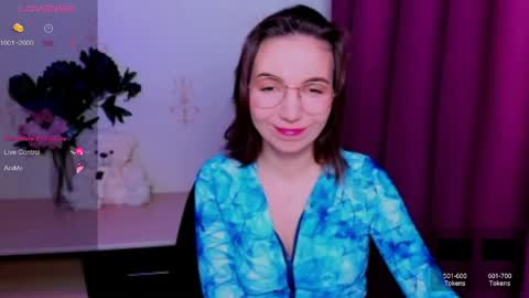 Hazel online show from May 18, 2026, 6:14 pm