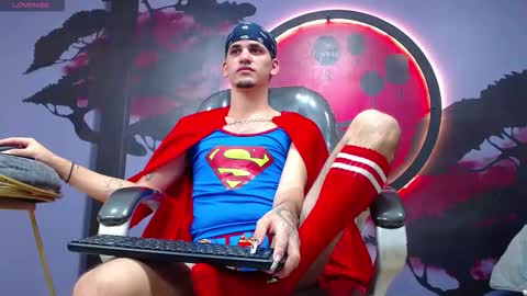 king voy online show from October 31, 2025, 8:32 pm