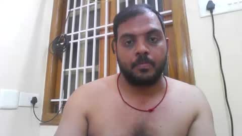 kingalpines1 online show from October 25, 2025, 5:40 pm