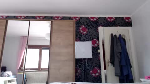 Snapshot of kingandprincess chatting on March 26, 2026, 3:17 pm sexysexyhotwetpinkredpussy online show from March 26, 2026, 3:17 pm