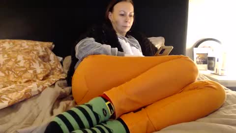 Snapshot of kingandprincess chatting on April 7, 2026, 8:31 pm sexysexyhotwetpinkredpussy online show from April 7, 2026, 8:31 pm