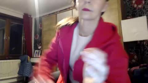 Snapshot of kingandprincess chatting on April 10, 2026, 8:46 pm sexysexyhotwetpinkredpussy online show from April 10, 2026, 8:46 pm