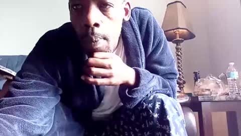 KING or DADDY online show from November 26, 2025, 3:13 pm