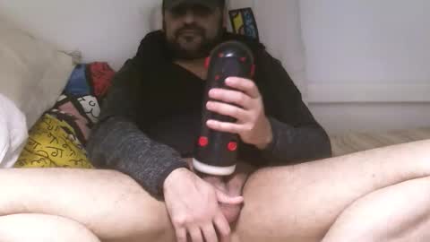  ivano corona  online show from November 29, 2025, 4:54 pm