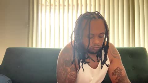 Snapshot of kingdabiggest chatting on September 27, 2025, 6:02 pm KingDaBiggest online show from September 27, 2025, 6:02 pm